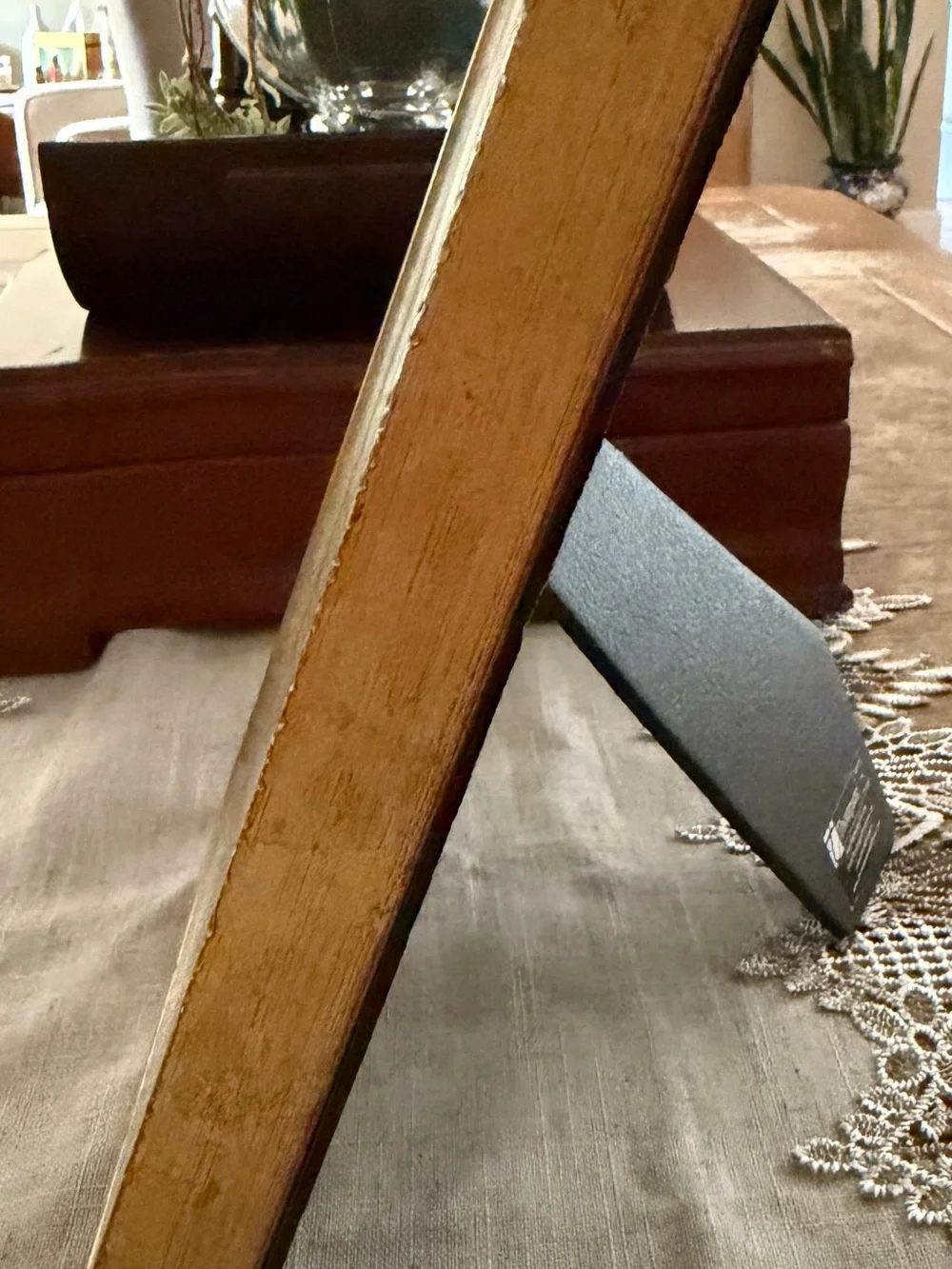 Thompson frame retail